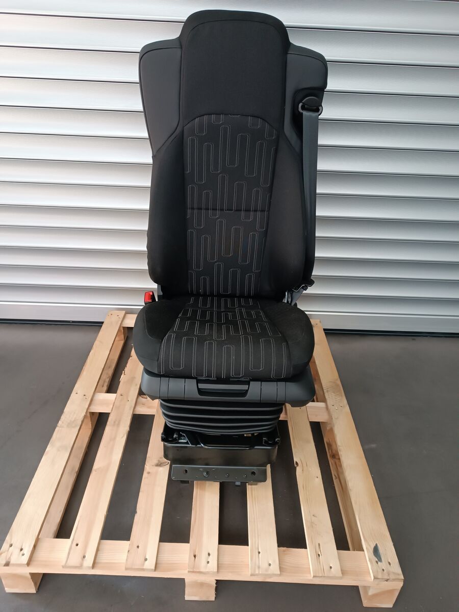 seat MERCEDES-BENZ Mechanical - Meccanico for truck MERCEDES-BENZ