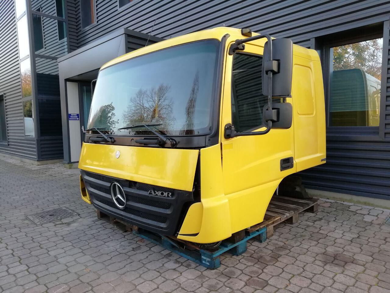 cabin MERCEDES-BENZ ATEGO AXOR 6 CYLINDERS EURO 4 EURO 5 for truck MERCEDES-BENZ AXOR ATEGO LOW ROOF, SLEEPER CAB