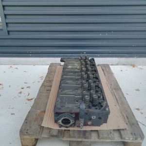 cylinder head VOLVO 330 370 410 450 for truck VOLVO FM FH FMX
