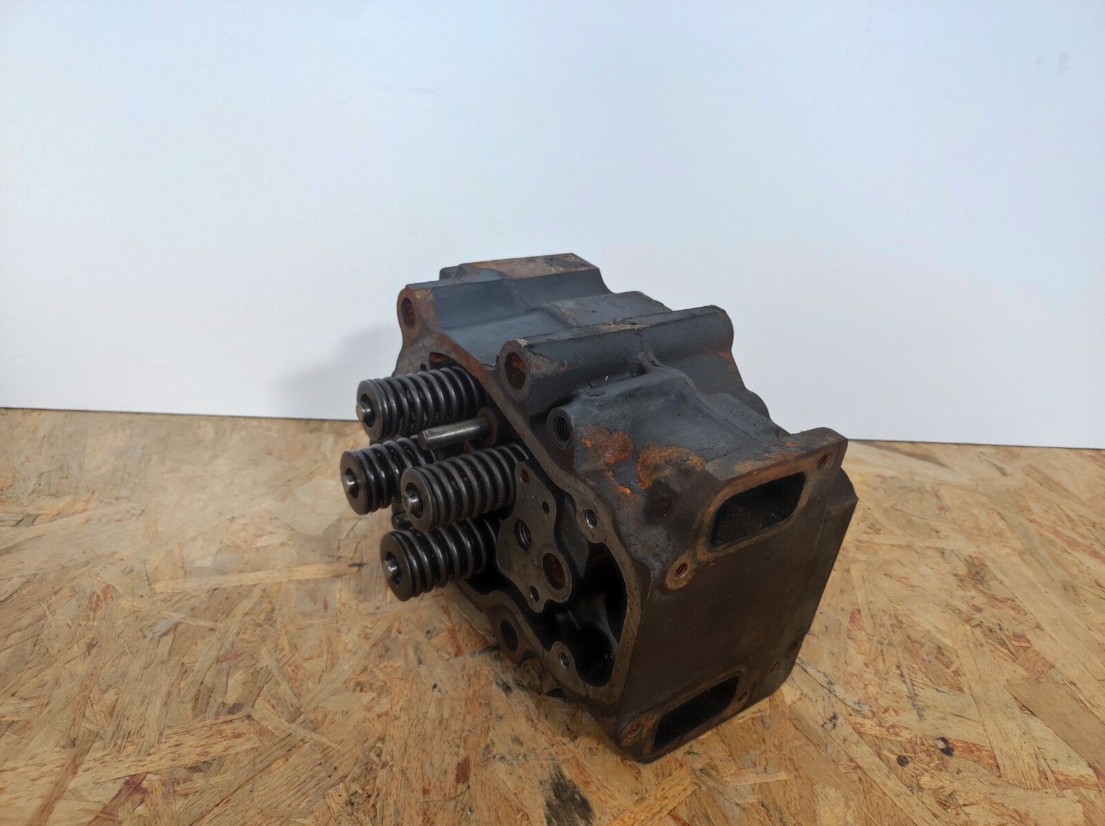 cylinder head SCANIA DC9 XPI for truck SCANIA EURO 5