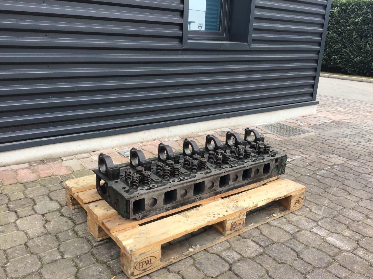 cylinder head VOLVO for truck VOLVO FH (FH16)
