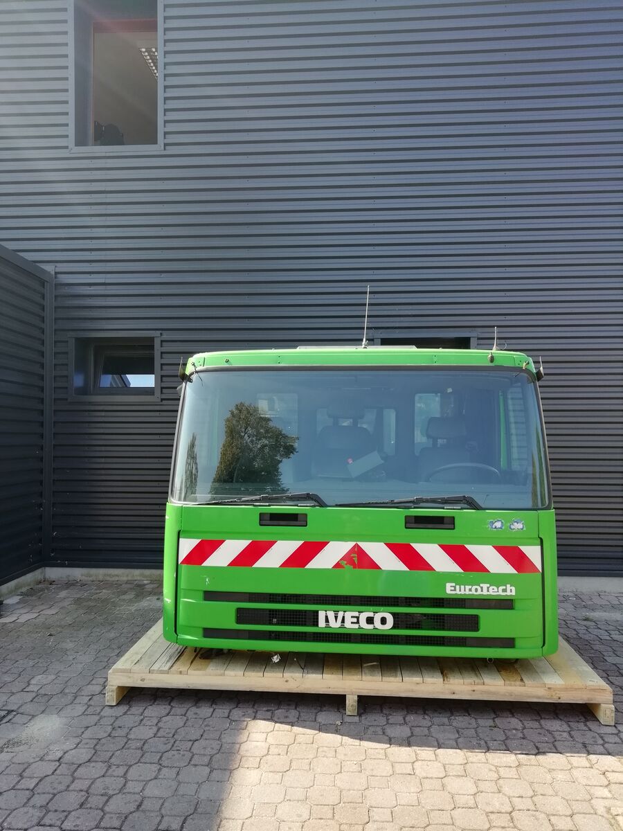 cabin IVECO Eurotech - Eurotrakker Euro 3 for truck tractor IVECO Eurotech - Eurotrakker