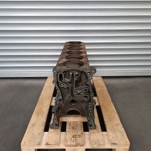 crankcase RENAULT PREMIUM - DXI11 DXI 11 for truck RENAULT PREMIUM