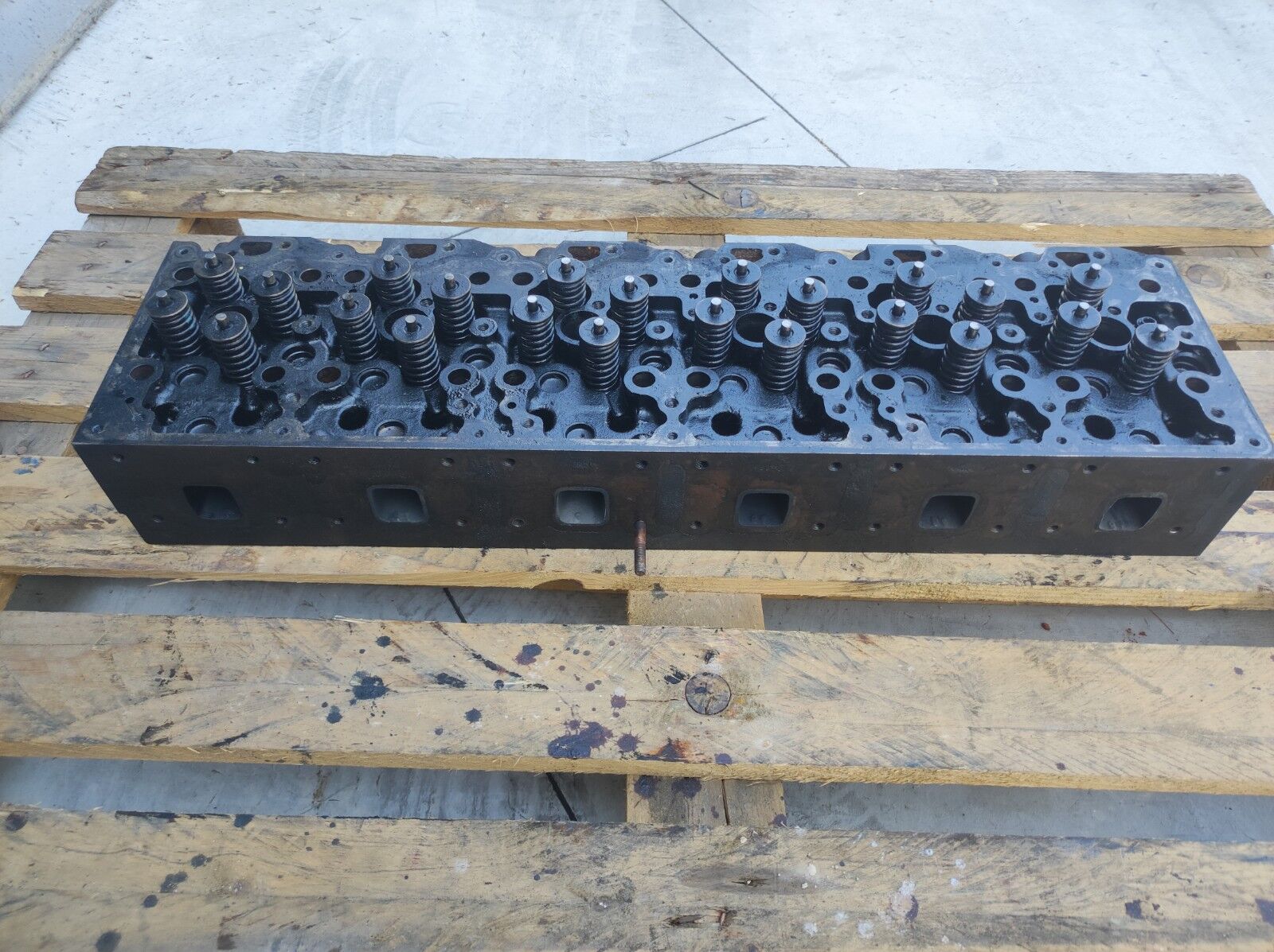 cylinder head MAN D0836 for truck MAN TGL TGM