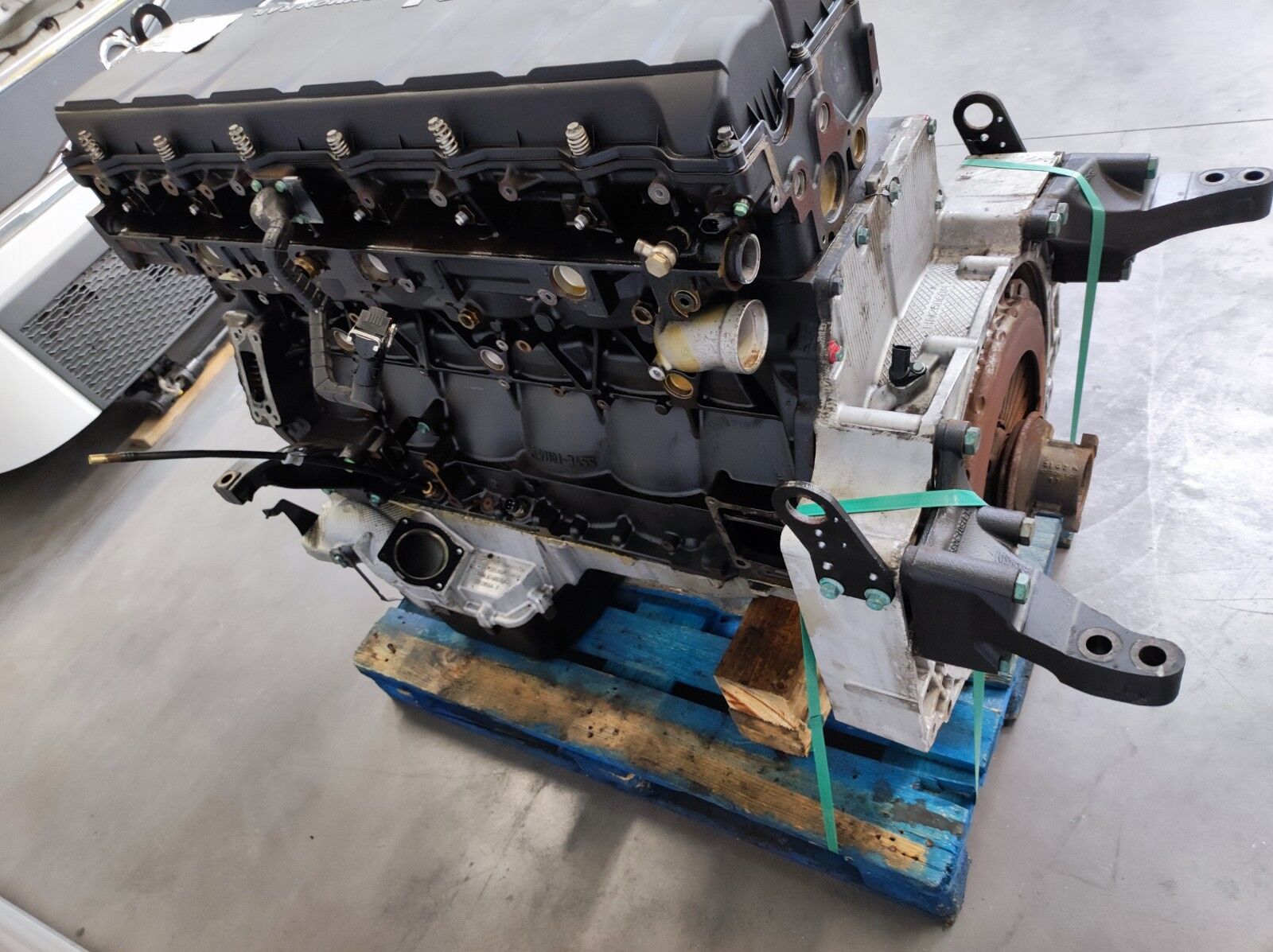 engine MAN Euro 6 D2676 LF45 - 480 hp for truck MAN TGS - TGX Euro 6