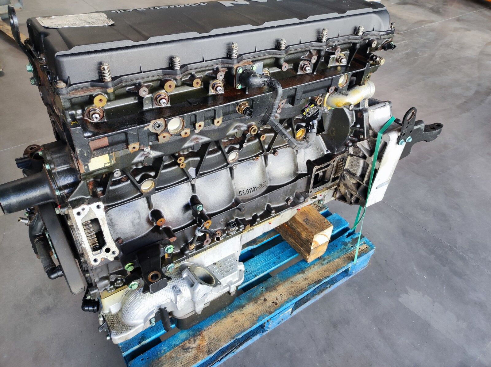 engine MAN Euro 6 D2676 LF45 - 480 hp for truck MAN TGS - TGX Euro 6