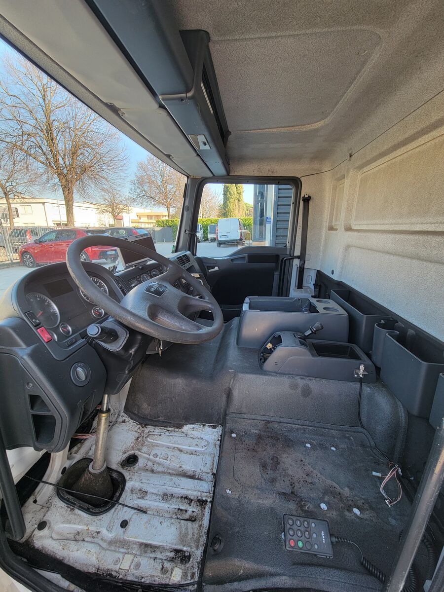 cabin MAN TGM - Day cab for truck MAN Euro 5