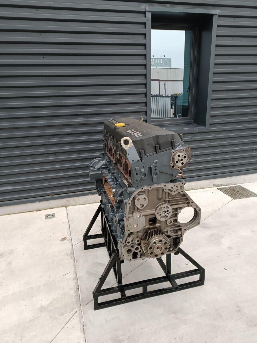 engine IVECO STRALIS EURO 5 420 - 450 - 460 CURSOR 10 F3AE3681 EURO 5 for truck IVECO RECONDITIONED WITH WARRANTY TRAKKER