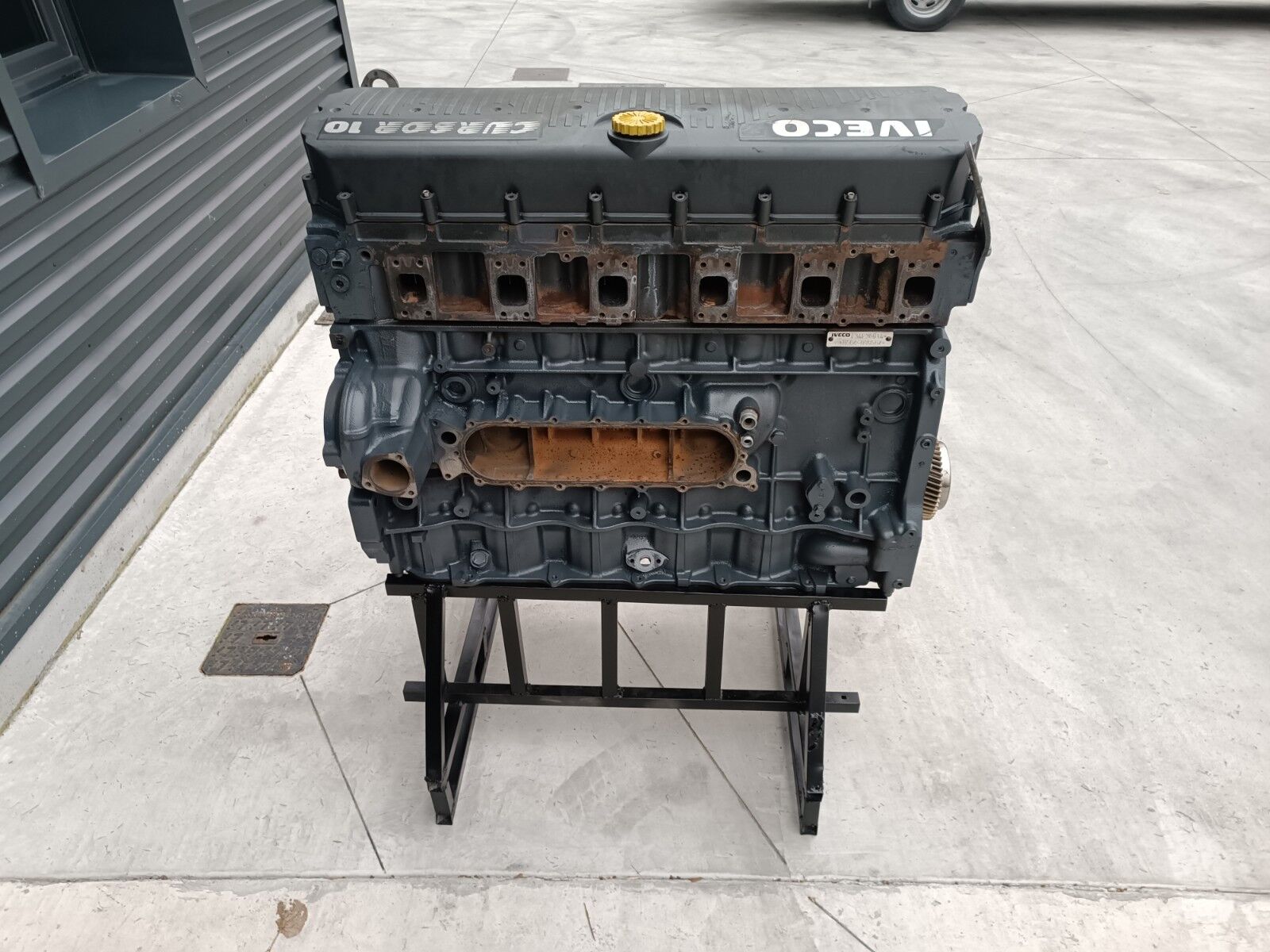 engine IVECO STRALIS EURO 5 420 - 450 - 460 CURSOR 10 F3AE3681 EURO 5 for truck IVECO RECONDITIONED WITH WARRANTY TRAKKER
