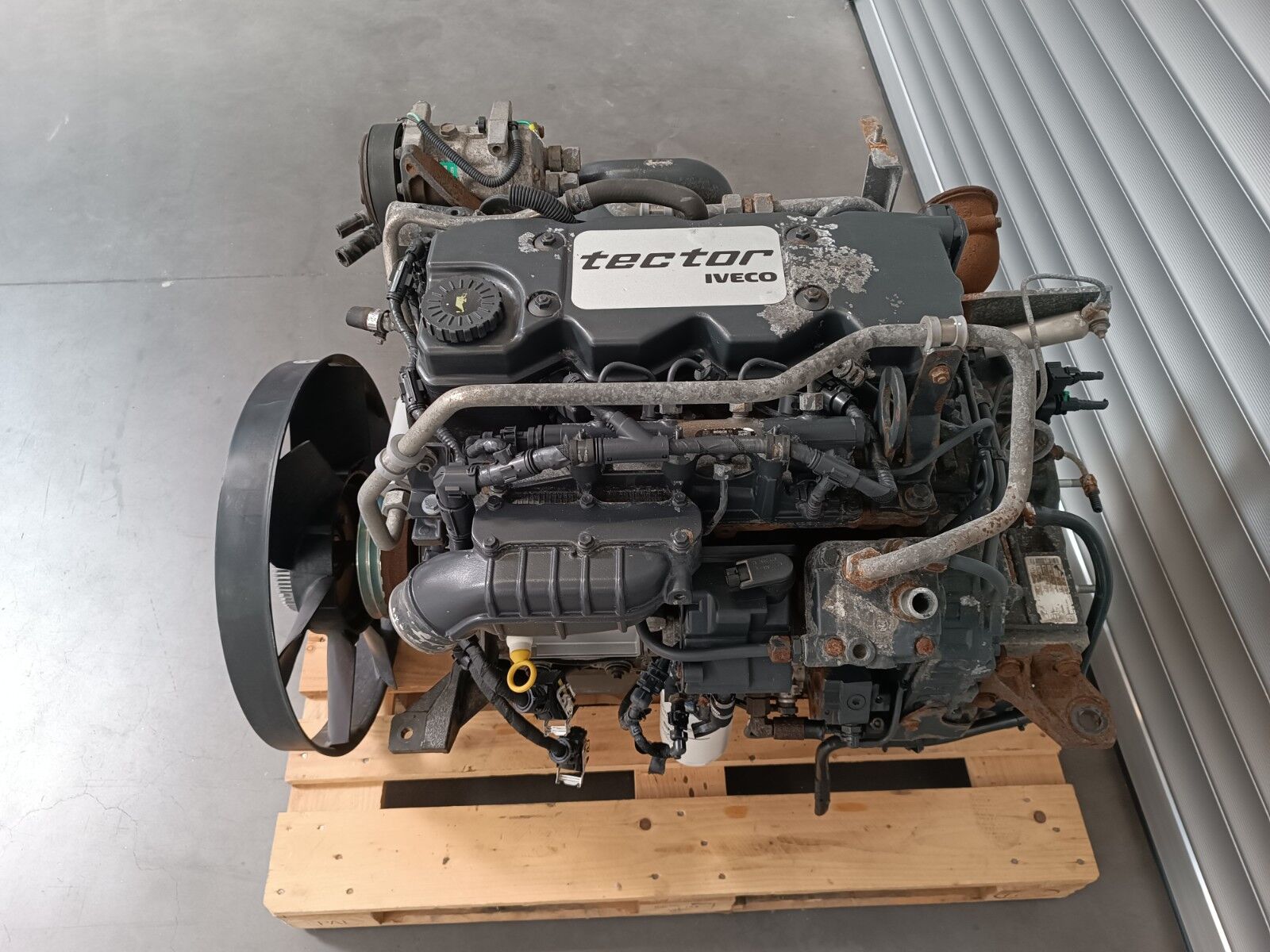 engine IVECO F4AE0481 for truck IVECO