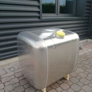 fuel tank MERCEDES-BENZ 290 L for truck MERCEDES-BENZ AROCS ACTROS ANTOS Euro6
