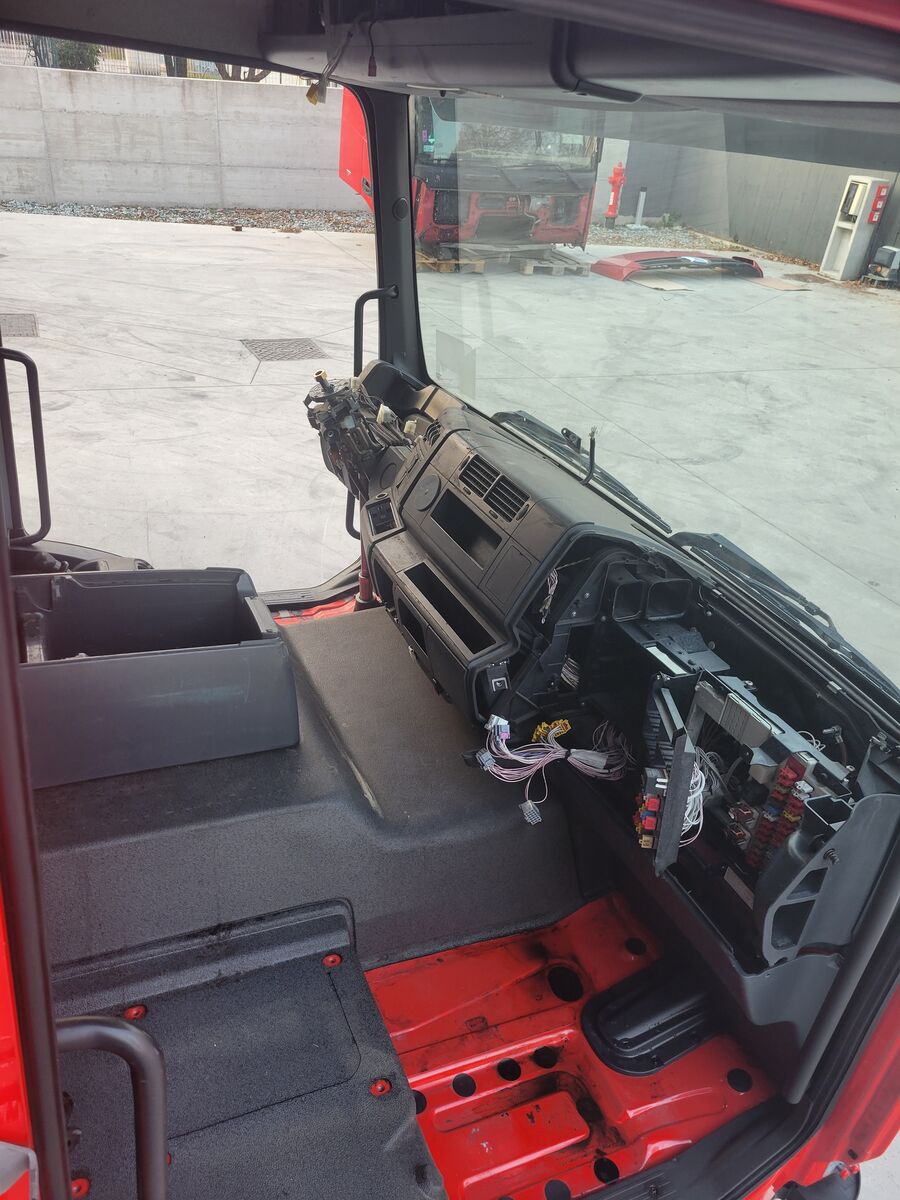 cabin MAN TGL for truck MAN TGM