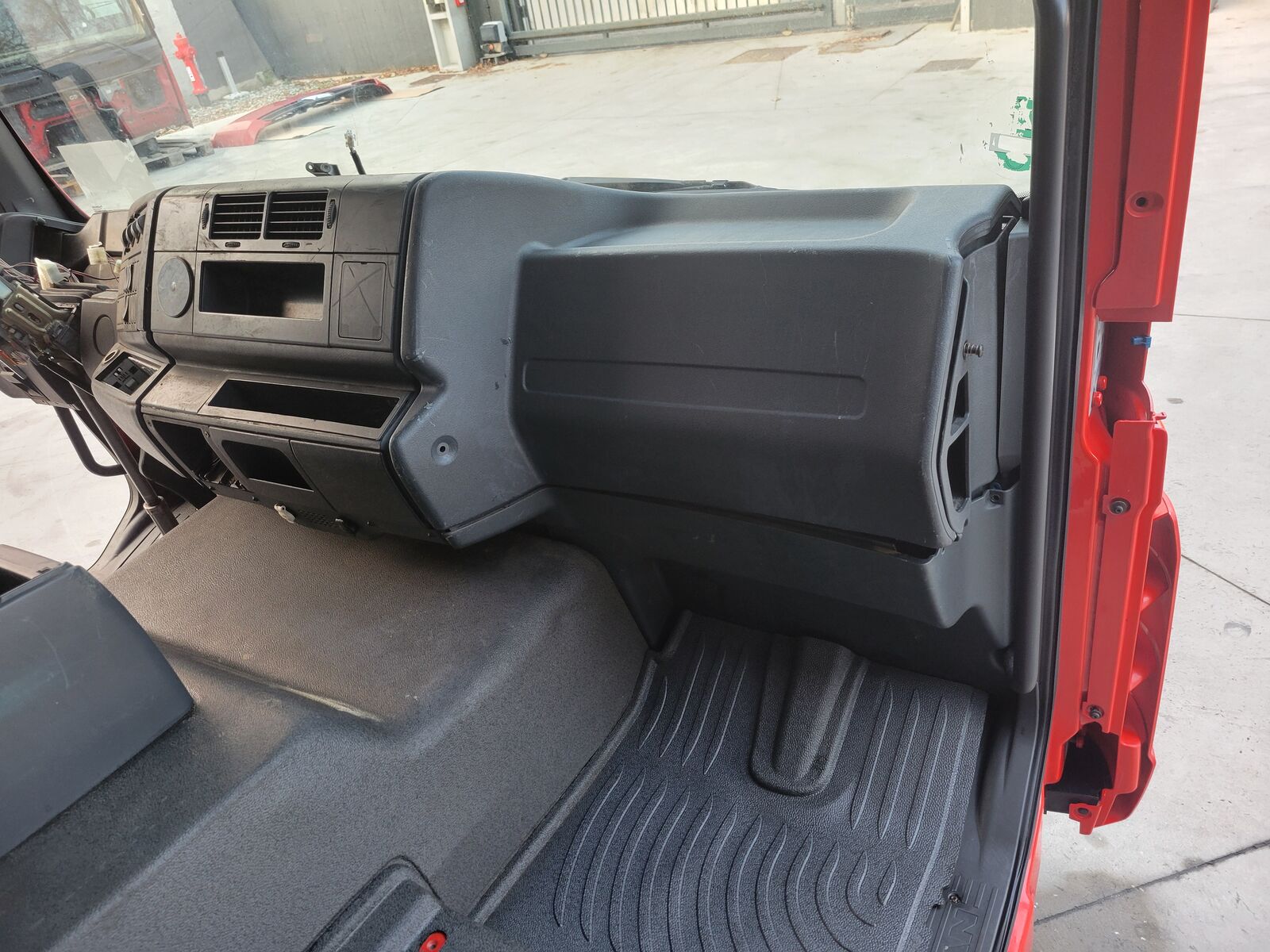 cabin MAN TGL for truck MAN TGM