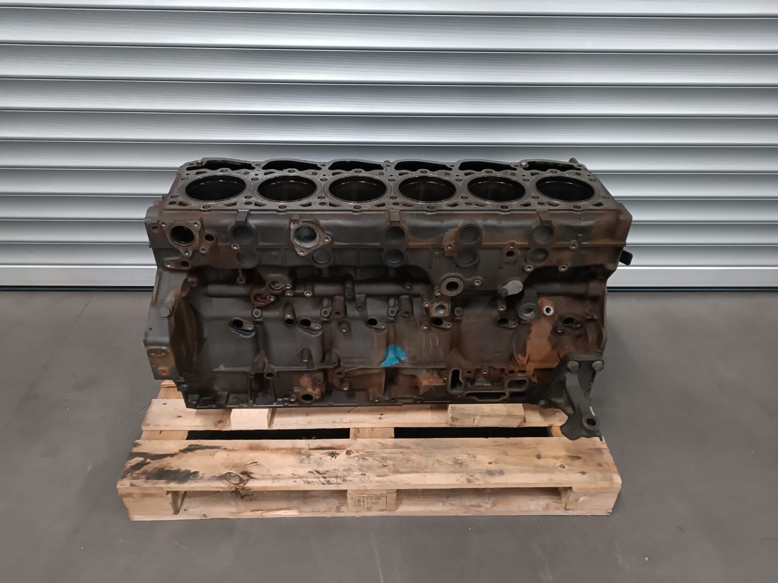 crankcase DAF MX13 H2 for truck tractor DAF XF 106 - Euro 6