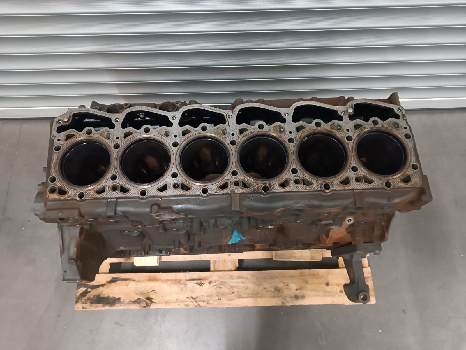 crankcase DAF MX13 H2 for truck tractor DAF XF 106 - Euro 6