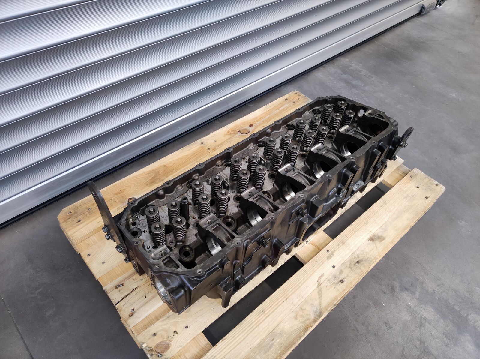 cylinder head IVECO STRALIS EURO 5 420 - 450 - 460 Cursor 10 F3AE3681 for truck IVECO Stralis - Trakker