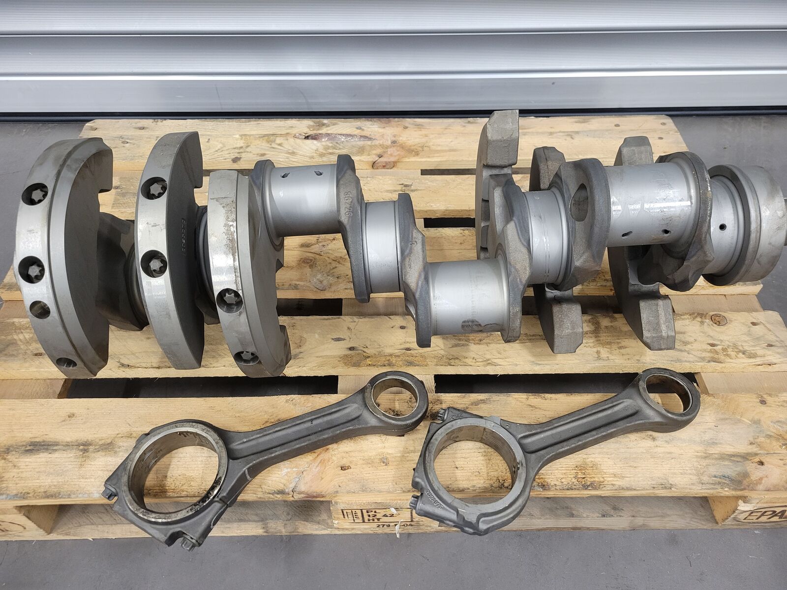 crankshaft SCANIA DC16 - V8 for truck SCANIA Euro 6