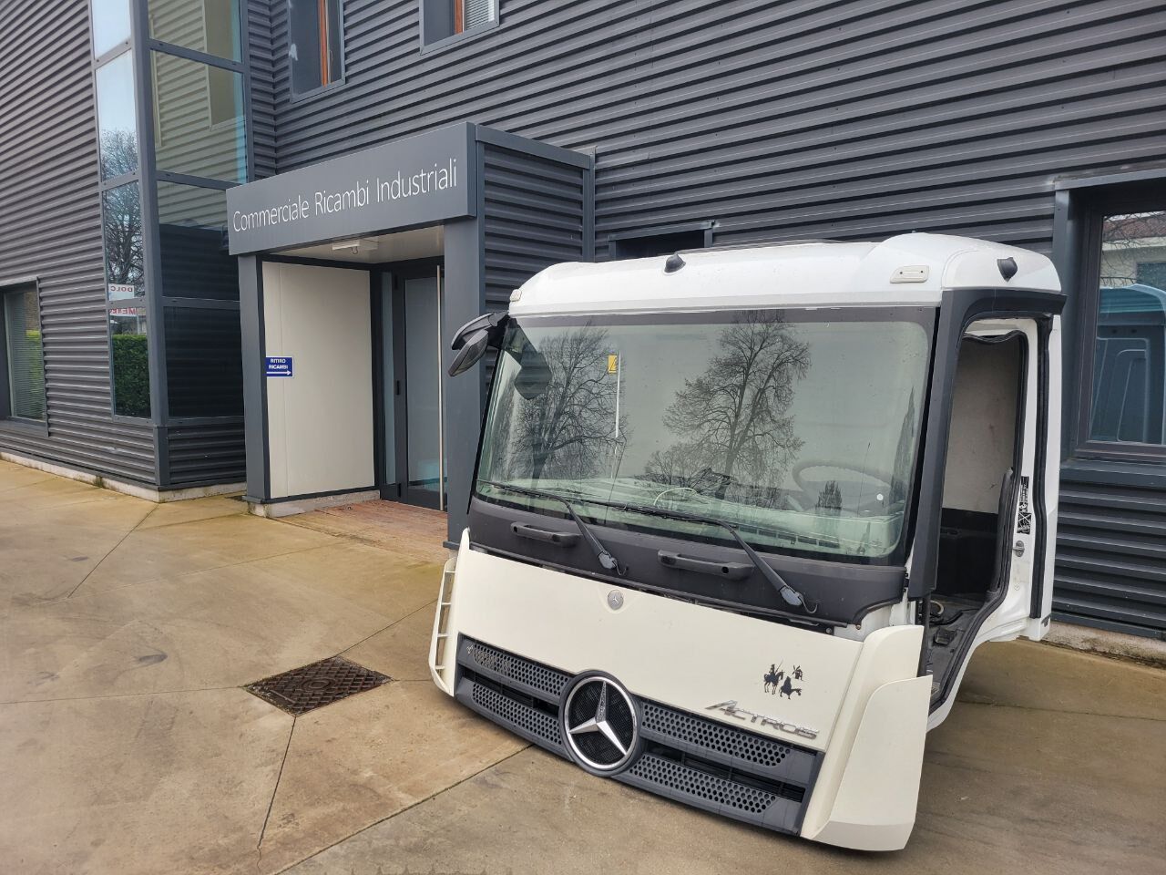 cabin MERCEDES-BENZ Arocs - Actros Classicspace for truck tractor MERCEDES-BENZ MP4 - Euro 6