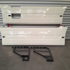 spoiler VOLVO FH EURO 6 SIDESKIRT / CARENE for truck tractor VOLVO FH 3700 mm