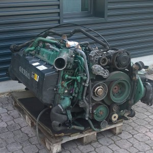 engine VOLVO D13K for truck VOLVO FH