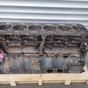 crankcase SCANIA DC13 EURO 6 XPI for truck tractor SCANIA R Series E6