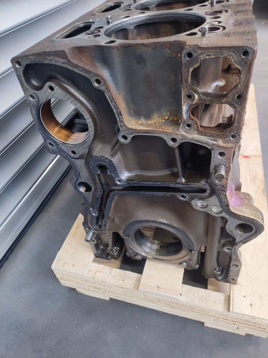 crankcase SCANIA DC13 EURO 6 XPI for truck tractor SCANIA R Series E6