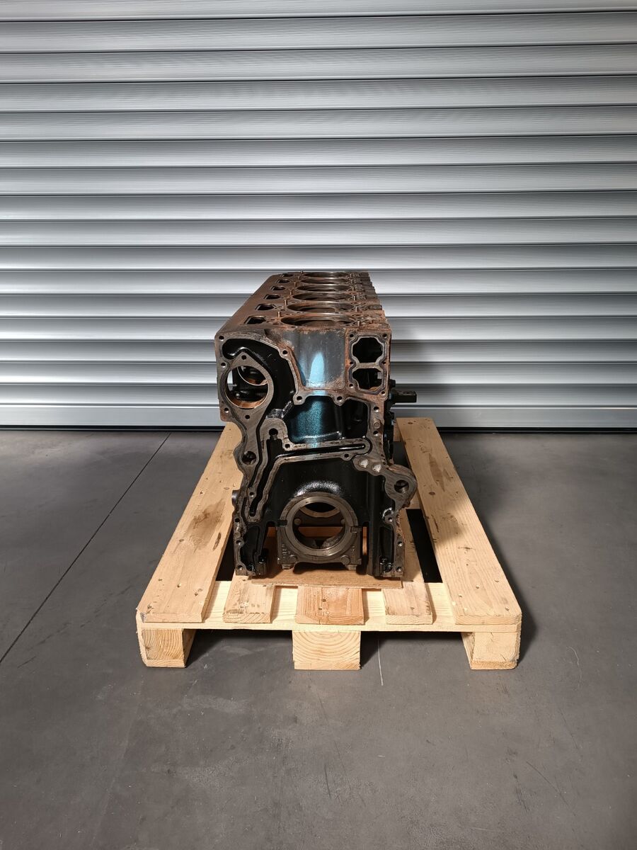 crankcase SCANIA DC13 E6 NEW GENERATION 2017-> for truck tractor SCANIA Euro 6