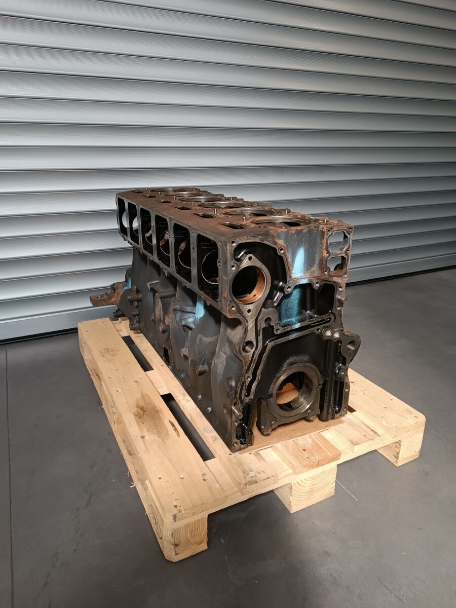 crankcase SCANIA DC13 E6 NEW GENERATION 2017-> for truck tractor SCANIA Euro 6