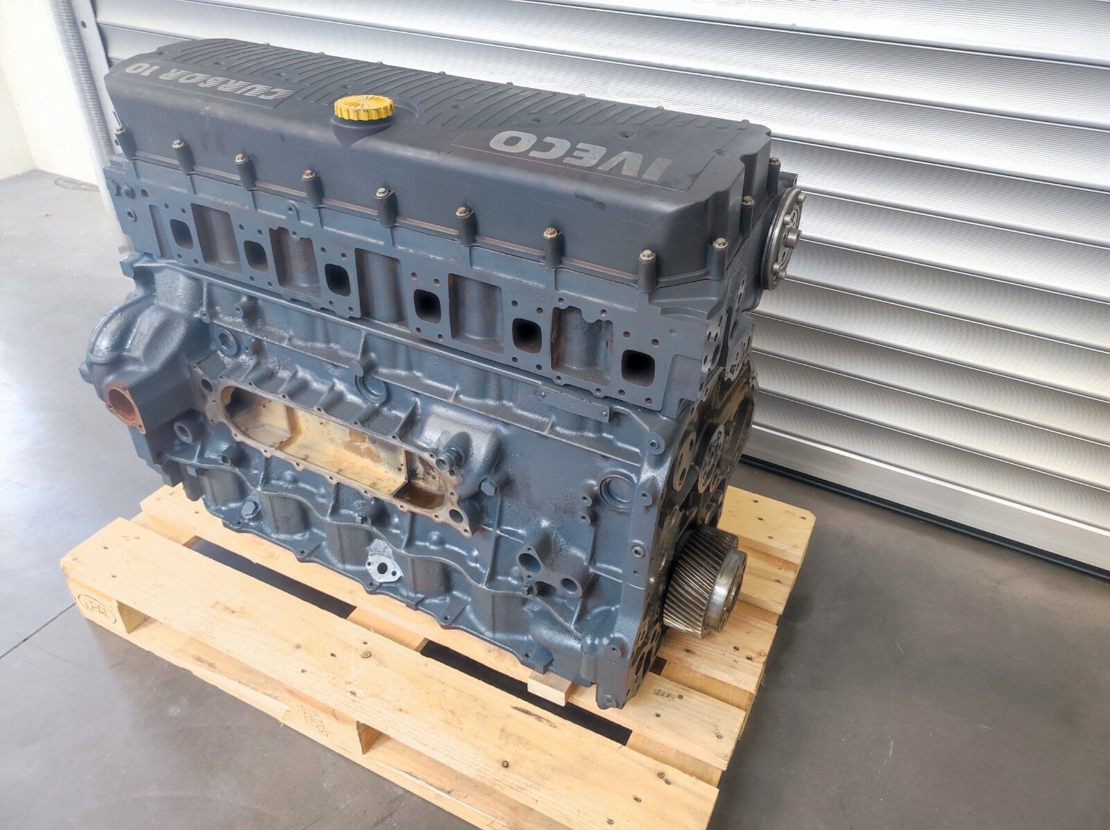 engine IVECO STRALIS EURO 3 CURSOR 10 F3AE0681 for truck tractor IVECO RECONDITIONED WITH WARRANTY