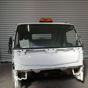 cabin MITSUBISHI FUSO CANTER C TYPE MODEL LARGE for truck Mitsubishi Fuso C - Large