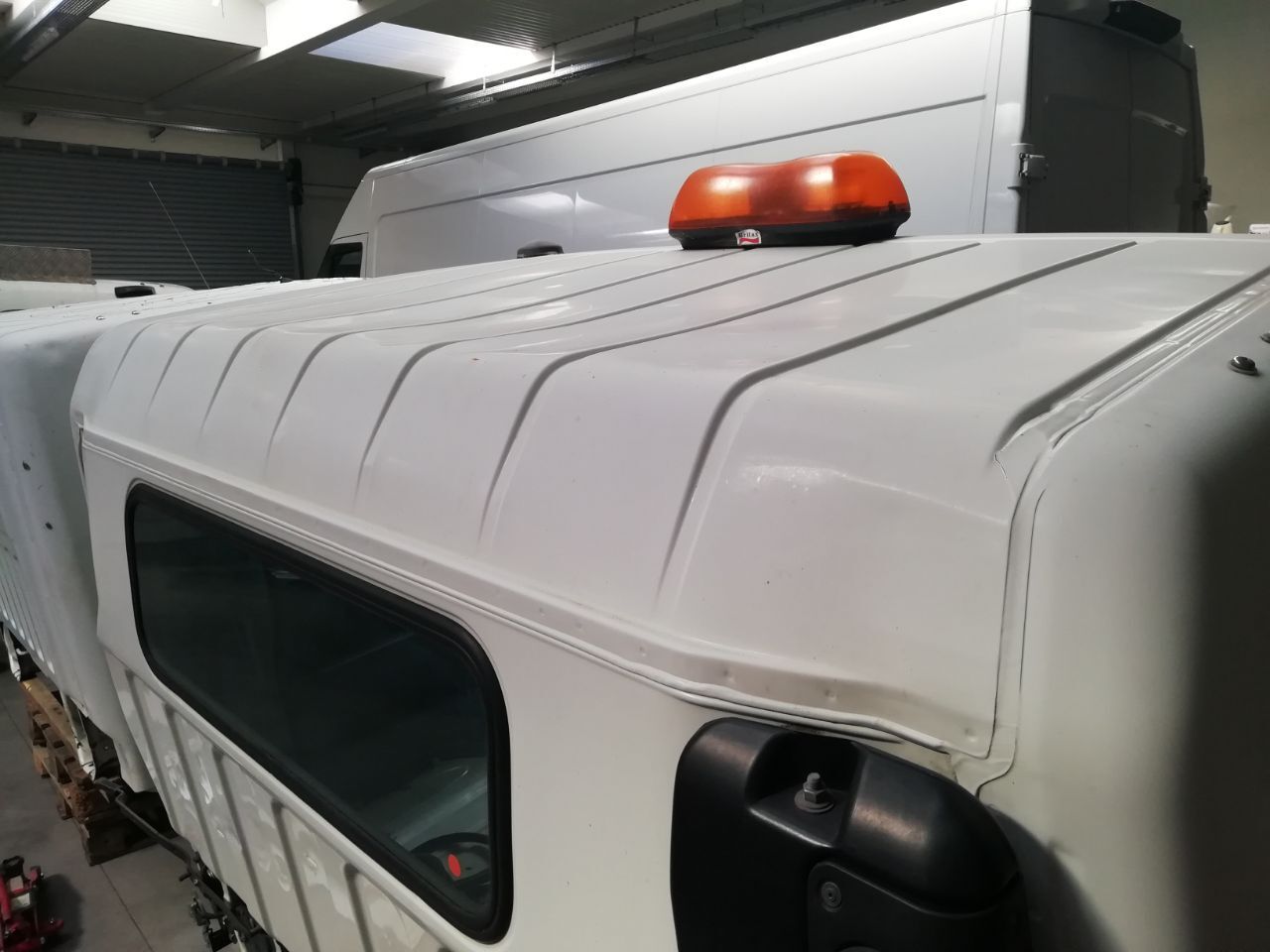 cabin MITSUBISHI FUSO CANTER C TYPE MODEL LARGE for truck Mitsubishi Fuso C - Large