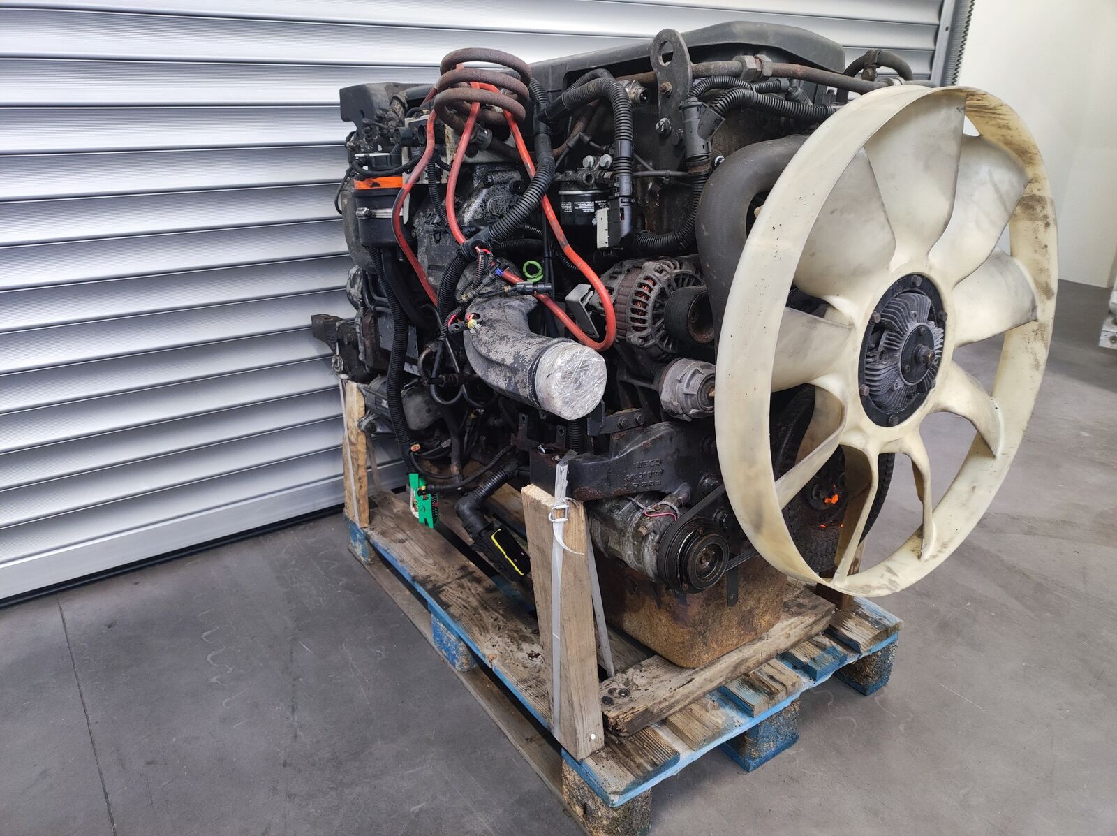 engine IVECO STRALIS EURO 5 CURSOR 10 420 - 450 - 460 F3AE3681 EURO 5 for truck tractor IVECO 420 450 460 STRALIS TRAKKER EURO 5 E5