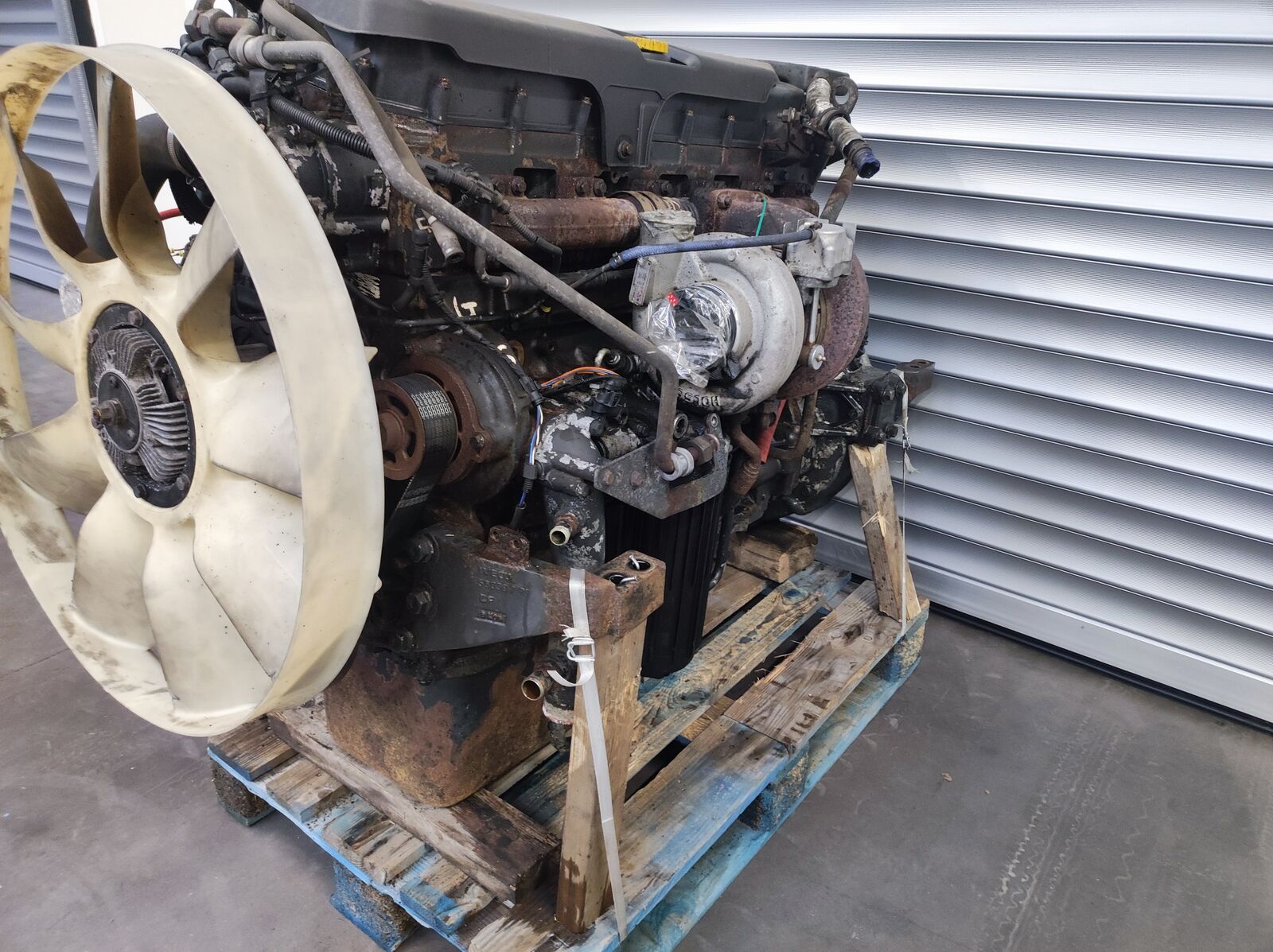engine IVECO STRALIS EURO 5 CURSOR 10 420 - 450 - 460 F3AE3681 EURO 5 for truck tractor IVECO 420 450 460 STRALIS TRAKKER EURO 5 E5