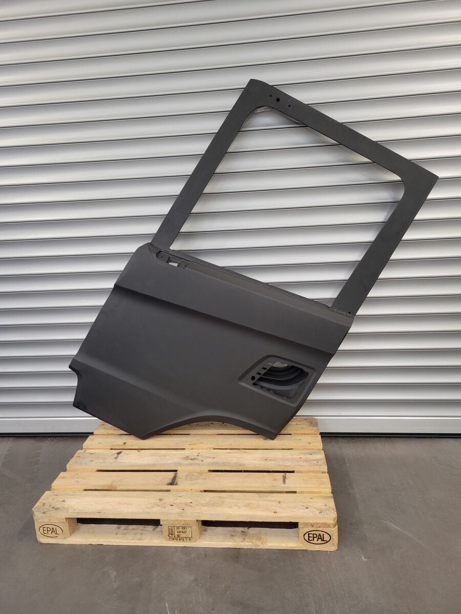 door SCANIA S Serie - NTG for truck tractor SCANIA Next Generation R / S