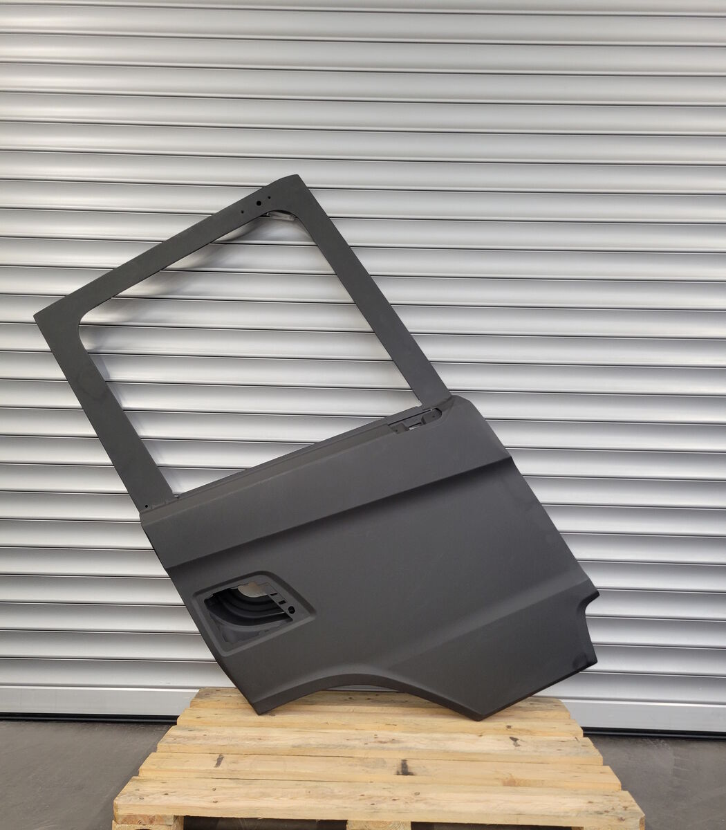 door SCANIA S Serie - NTG for truck tractor SCANIA Next Generation R / S