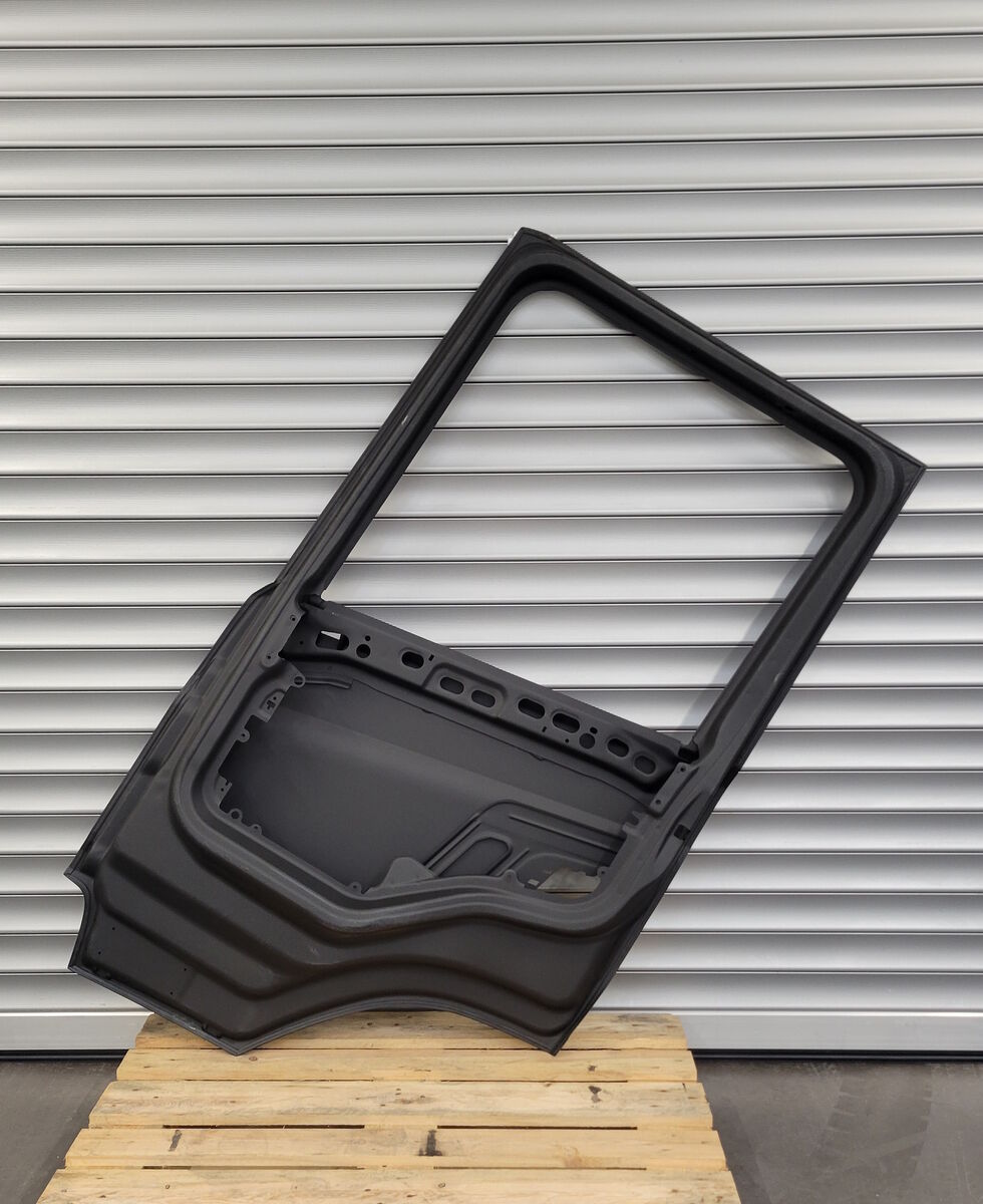 door SCANIA S Serie - NTG for truck tractor SCANIA Next Generation R / S