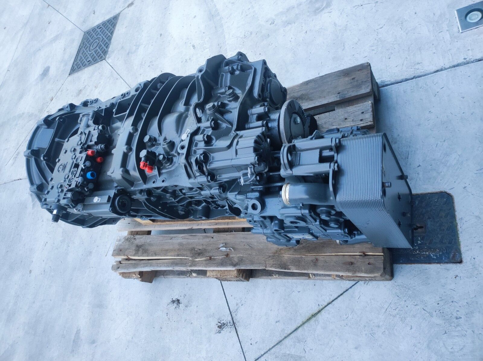 gearbox DAF 16S 2020 2031 2033 TDL for truck tractor DAF XF95 XF105 CF85 CF75