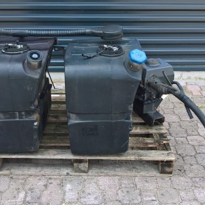 AdBlue tank IVECO AdBlue for truck IVECO STRALIS TRAKKER EUROCARGO