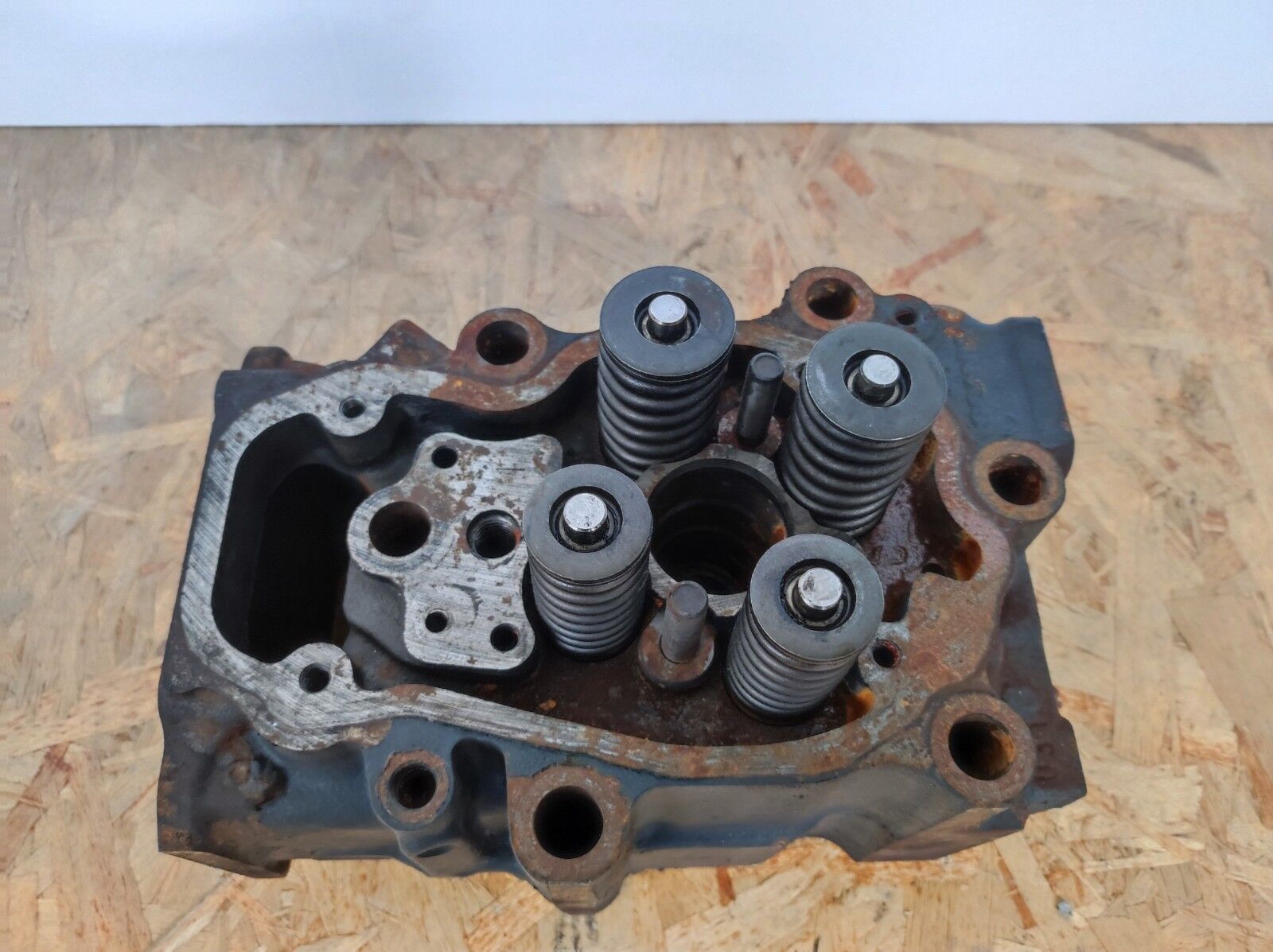 cylinder head SCANIA for truck SCANIA P, G, R