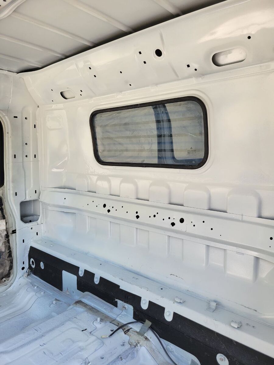 cabin MITSUBISHI FUSO RHD - S euro 6 for commercial vehicle - light truck Mitsubishi Fuso narrow / stretta