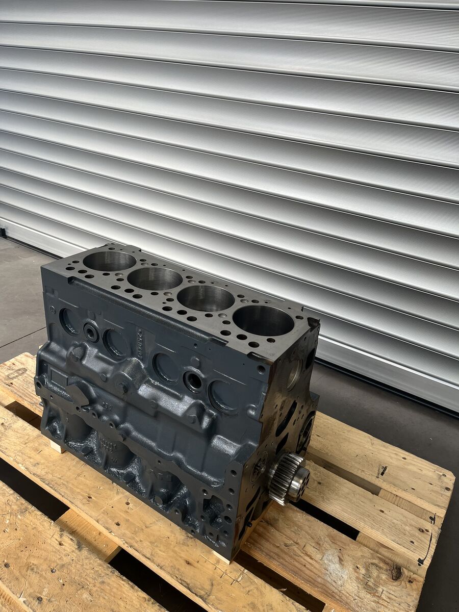 cylinder block MAN TGM TGL D0834 150 180 220 E5 RECONDITIONED WITH WARRANTY for truck MAN D0834 LFL 63 - LFL 64 - LFL 65 Euro 5