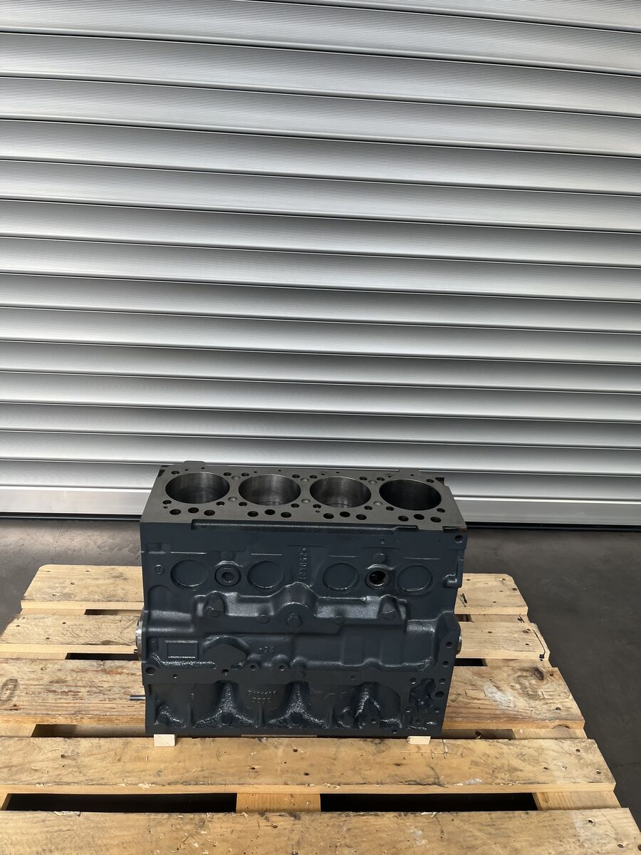 cylinder block MAN D0834 EEV LFL 60 61 62 for truck MAN TGM TGL