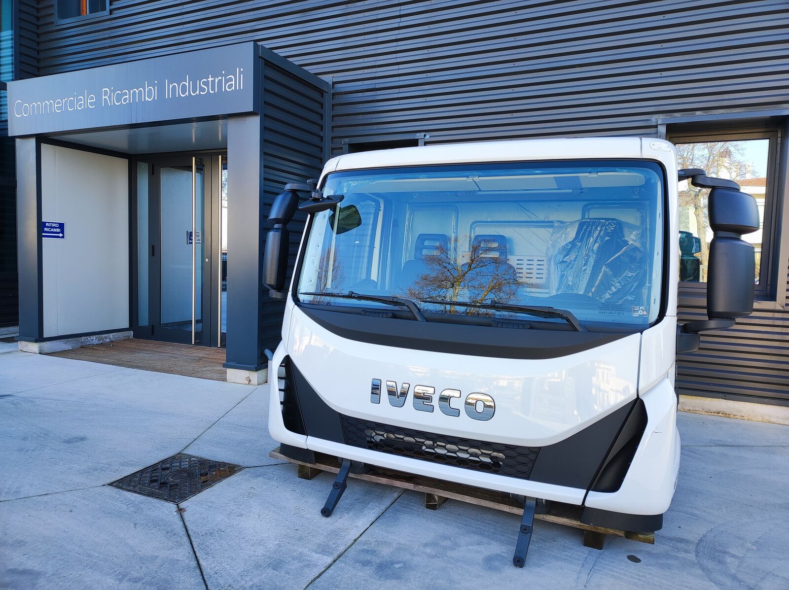 cabin IVECO Day Cab for truck IVECO Eurocargo