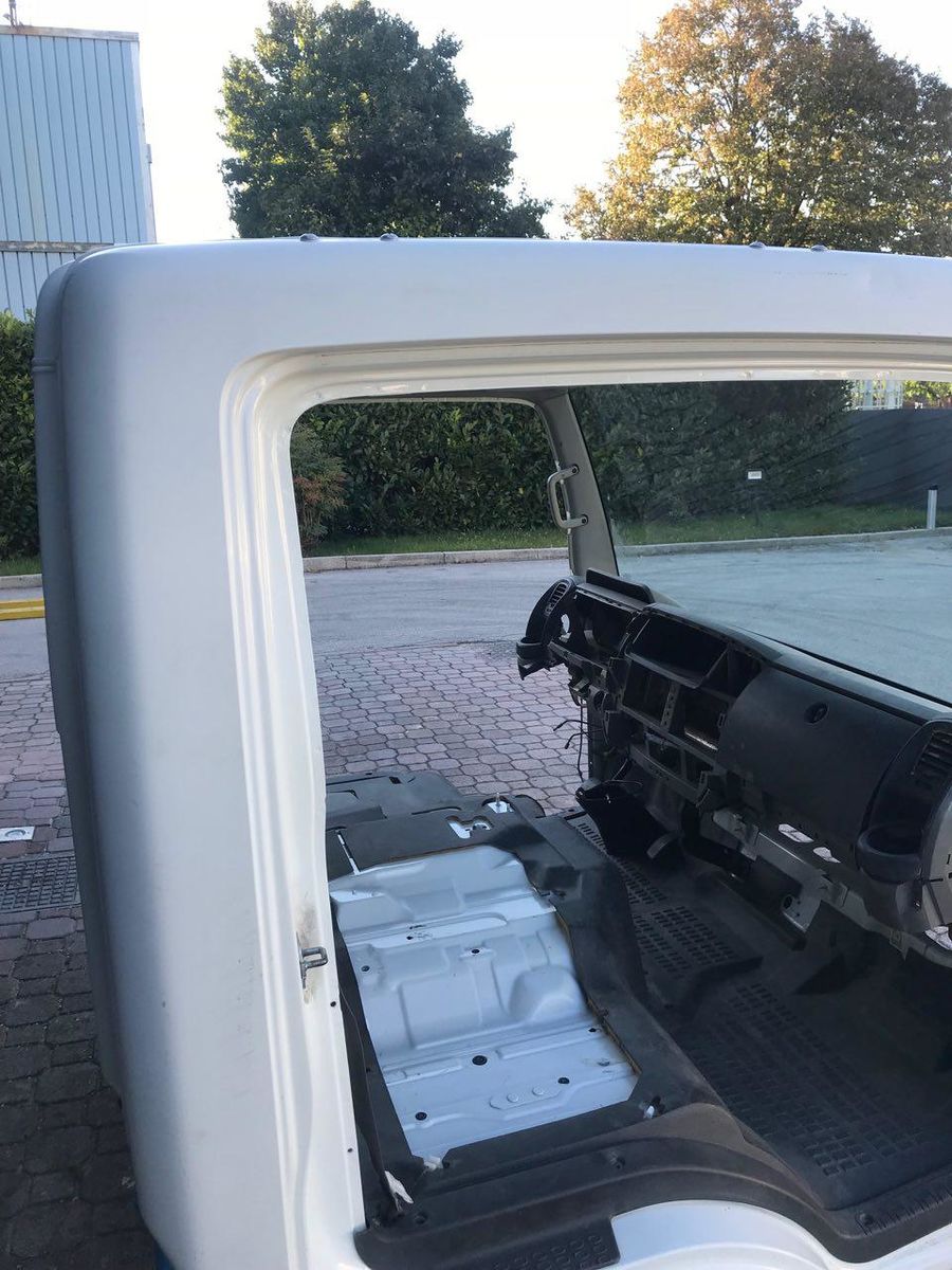 cabin RENAULT MAXITY 2007 -> for truck RENAULT
