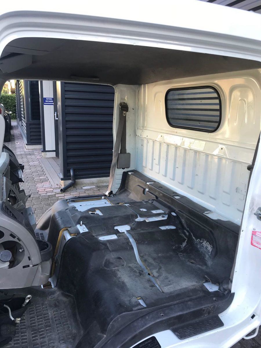 cabin RENAULT MAXITY 2007 -> for truck RENAULT