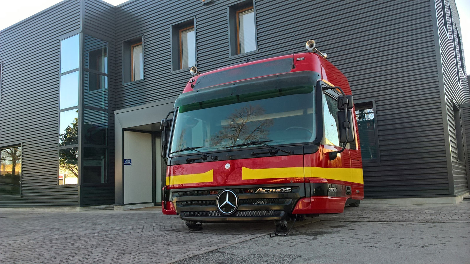 cabin MERCEDES-BENZ ACTROS MP2 LS ROOF EURO 4 EURO 5 for truck MERCEDES-BENZ