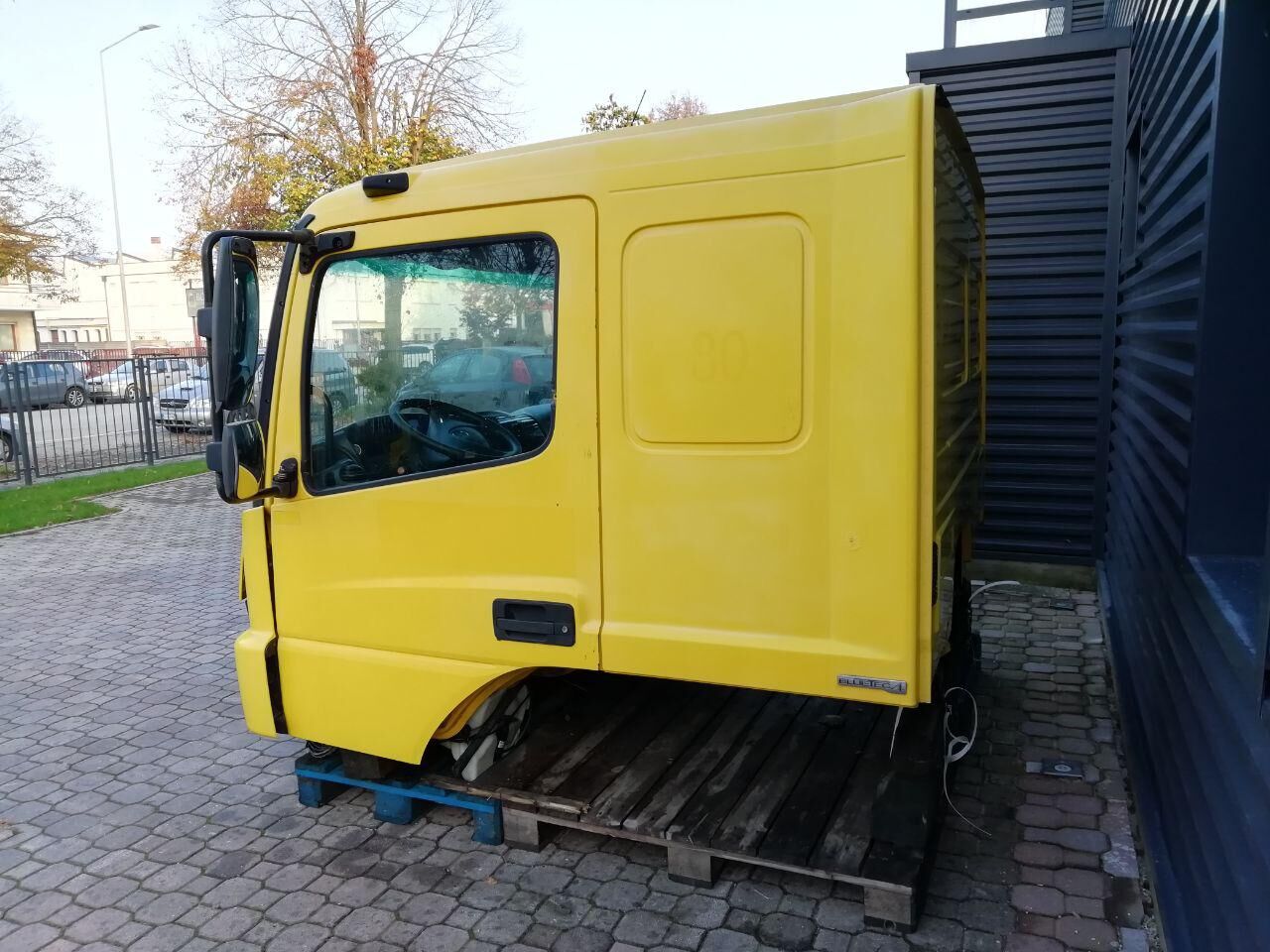 cabin MERCEDES-BENZ AXOR ATEGO MP2 6 CYLINDERS EURO 4 EURO 5 for truck tractor MERCEDES-BENZ