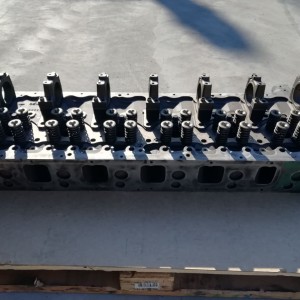cylinder head RENAULT DTI13 T RANGE EURO 6 for truck RENAULT