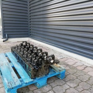 cylinder head VOLVO D8K FE FL EURO 6 for truck VOLVO