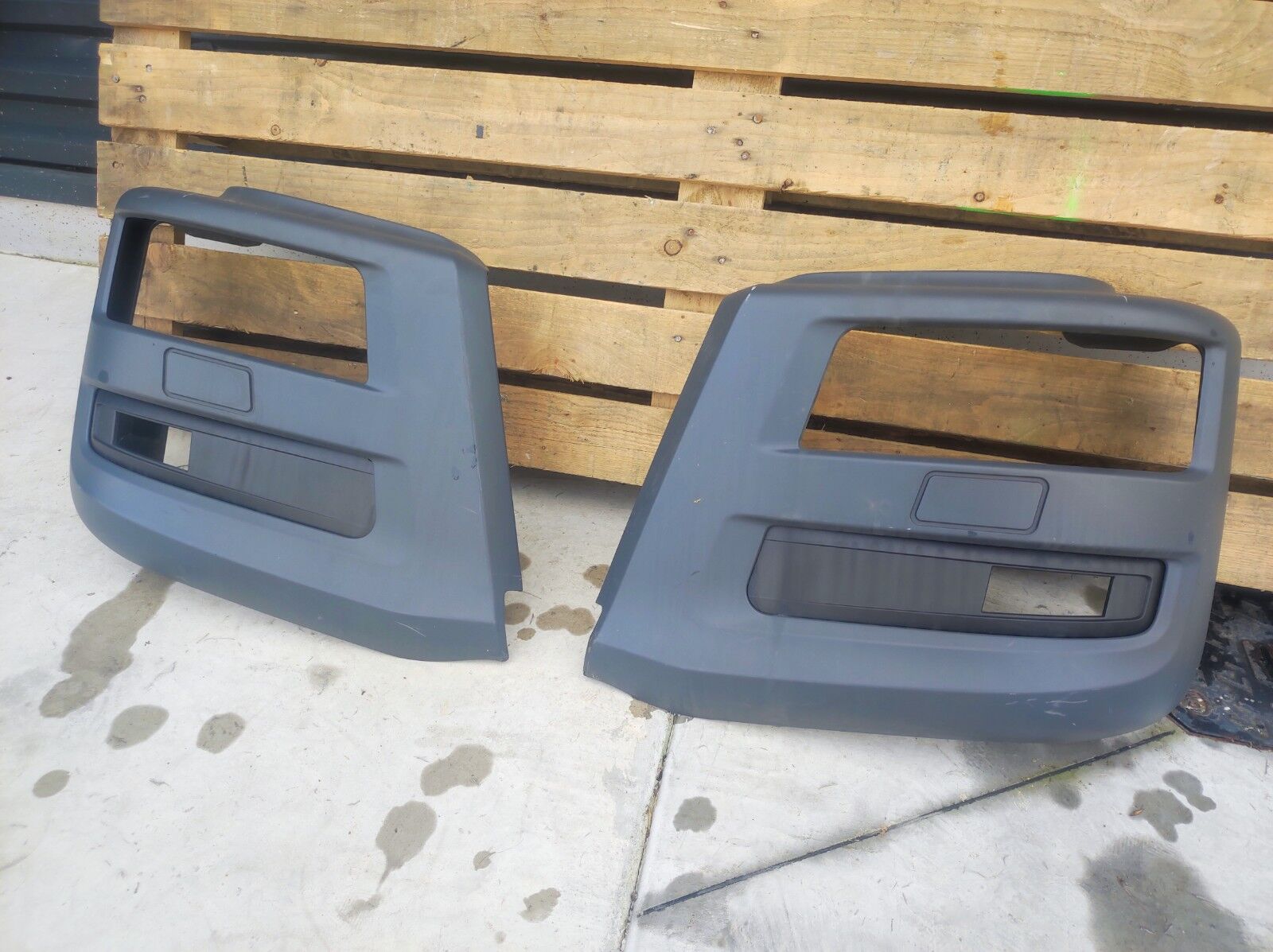 footboard MAN for truck MAN TGM TGL